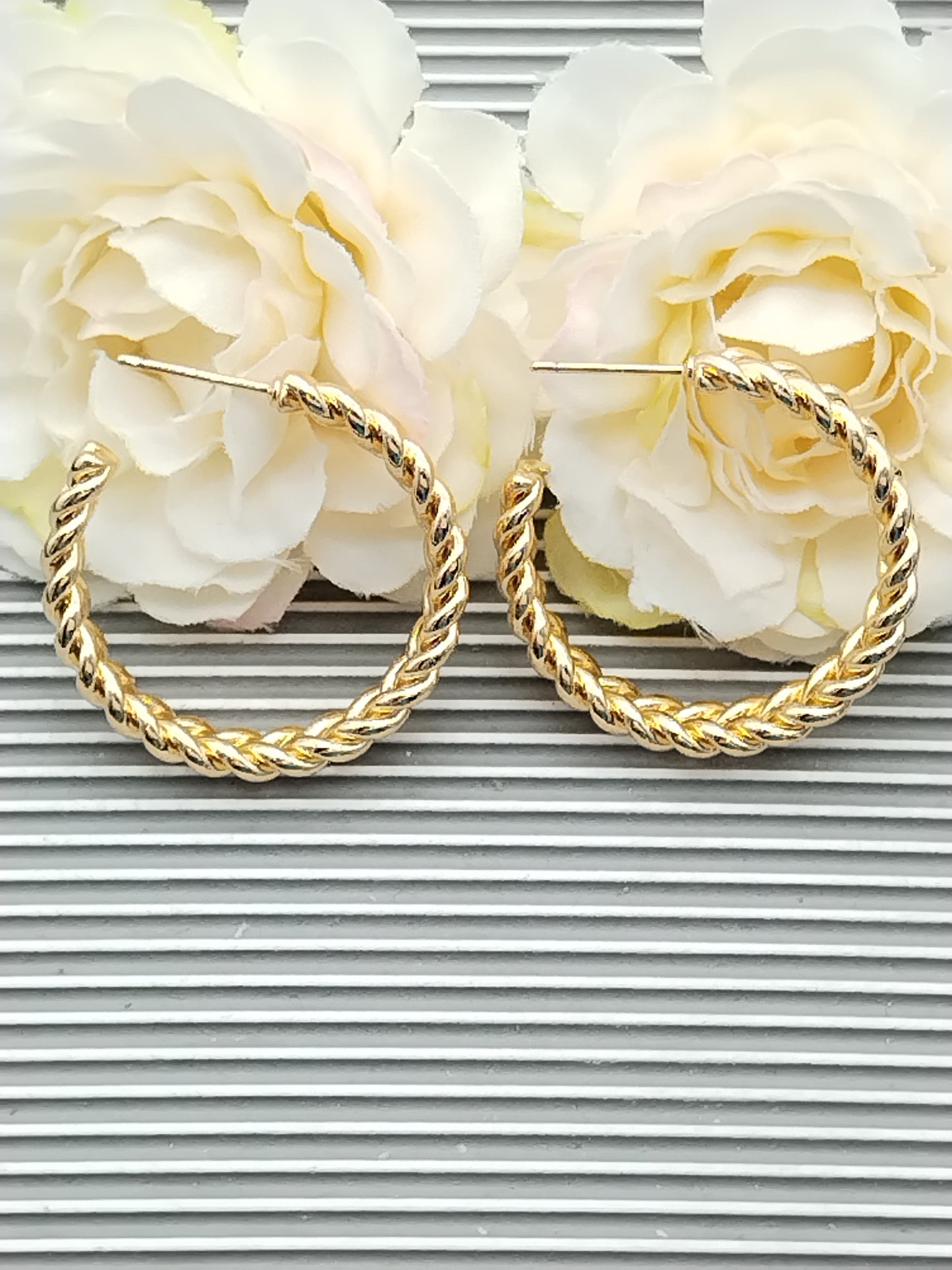 Aros dorados grandes, pendientes trenzados, estilo boho chic, joyería para mujer, elegante