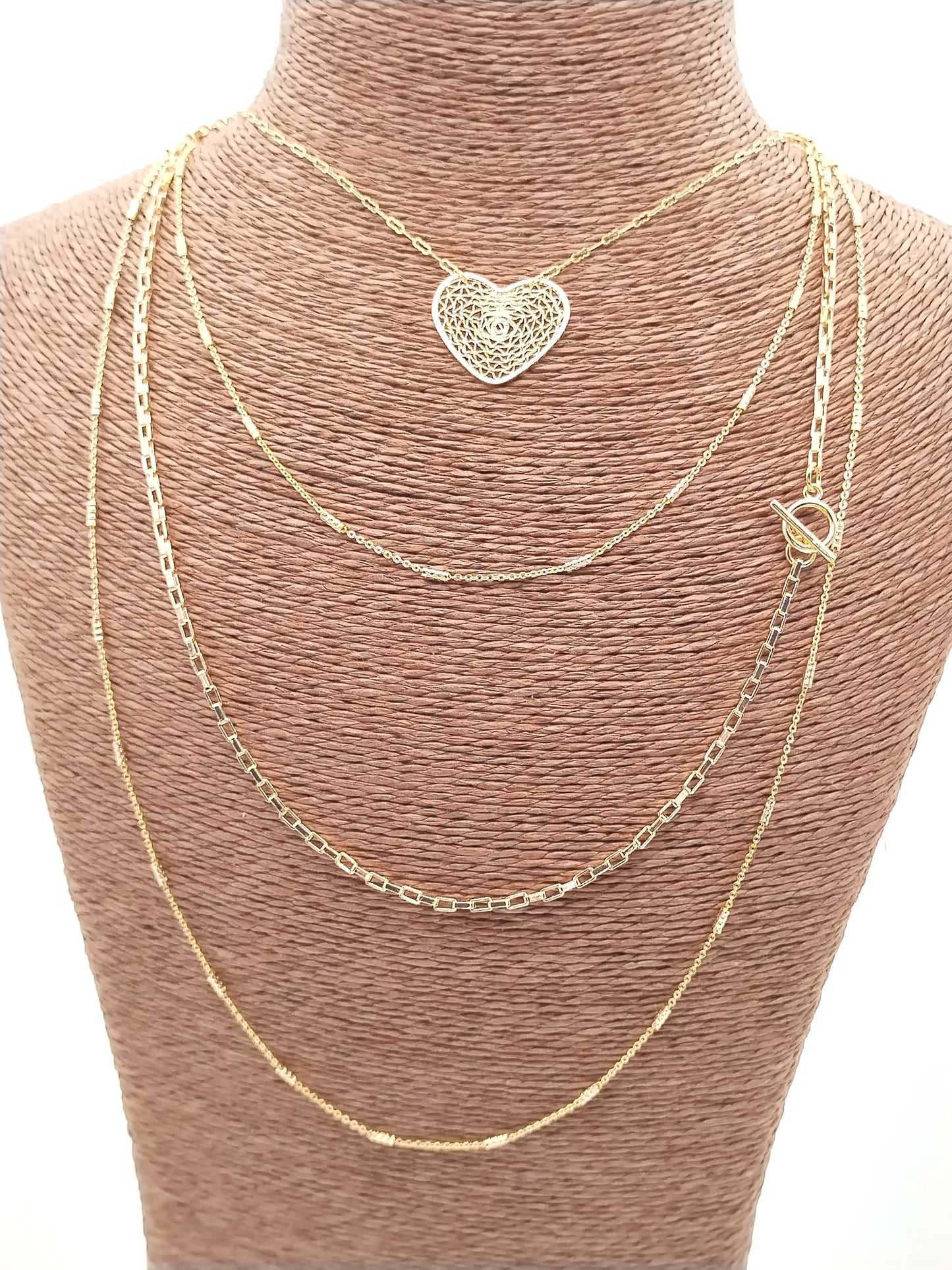 Gold Heart Necklace, Valentine´s Gift, Susutainable Minimal Jewelry, Large Charm, Delicate Jewelry, Women