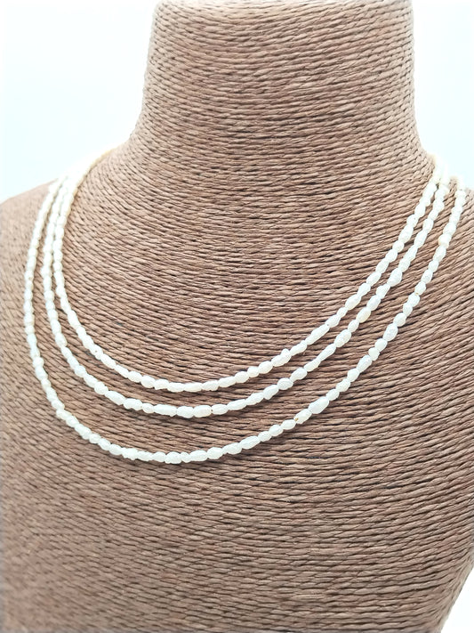 Gargantilla de perlas pequeñas Keshi, collar de perlas barrocas naturales, joyería única, regalo para mujeres, sostenible