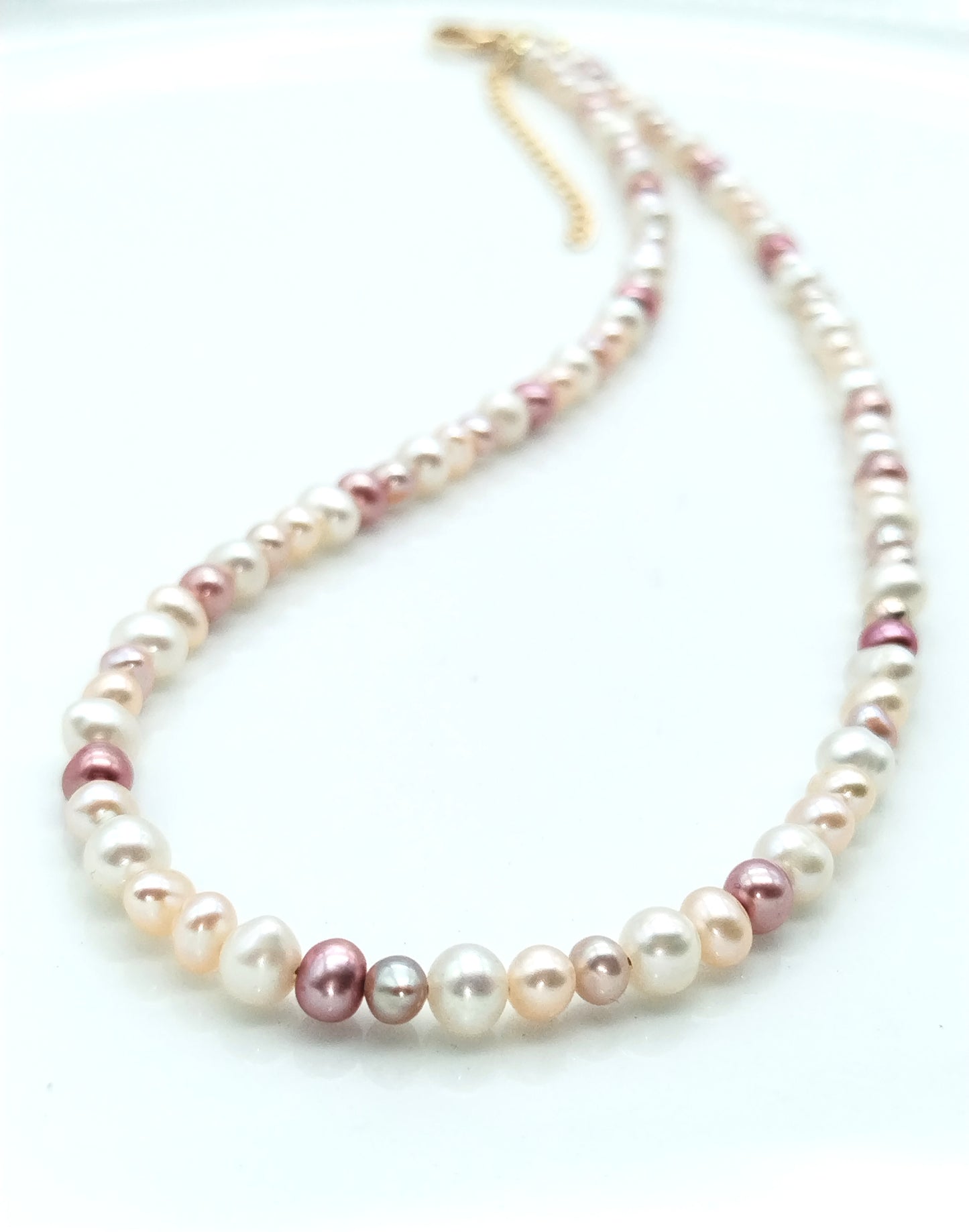 Multicolor Pink Freshwater Pearl Necklace, Classic and Timeless Jewelry, Sustainable, Trendy