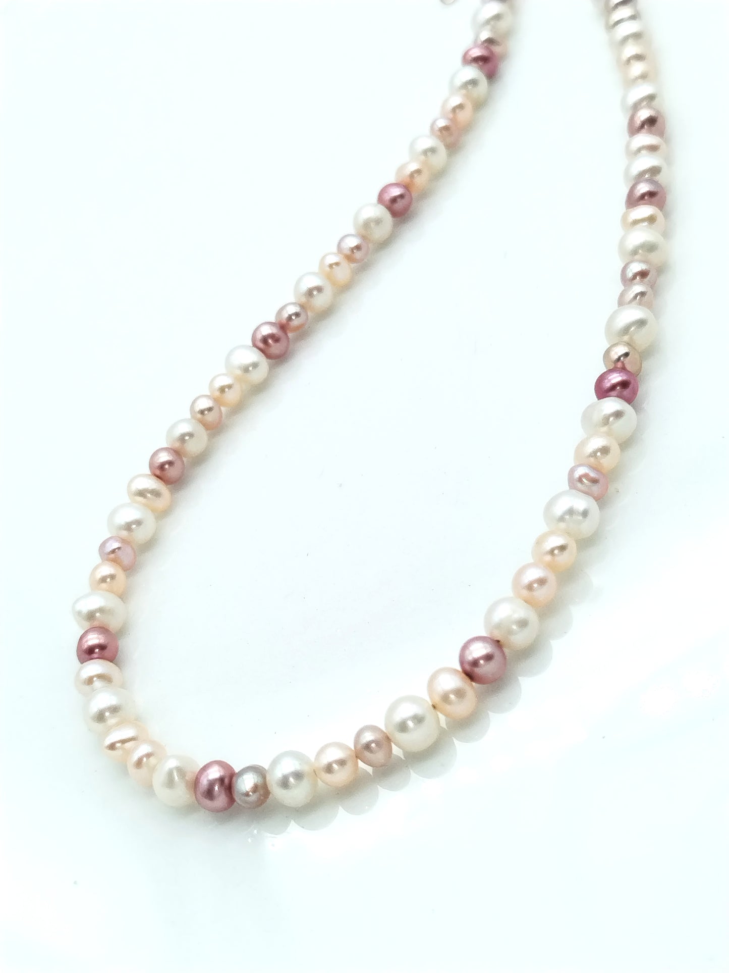 Multicolor Pink Freshwater Pearl Necklace, Classic and Timeless Jewelry, Sustainable, Trendy