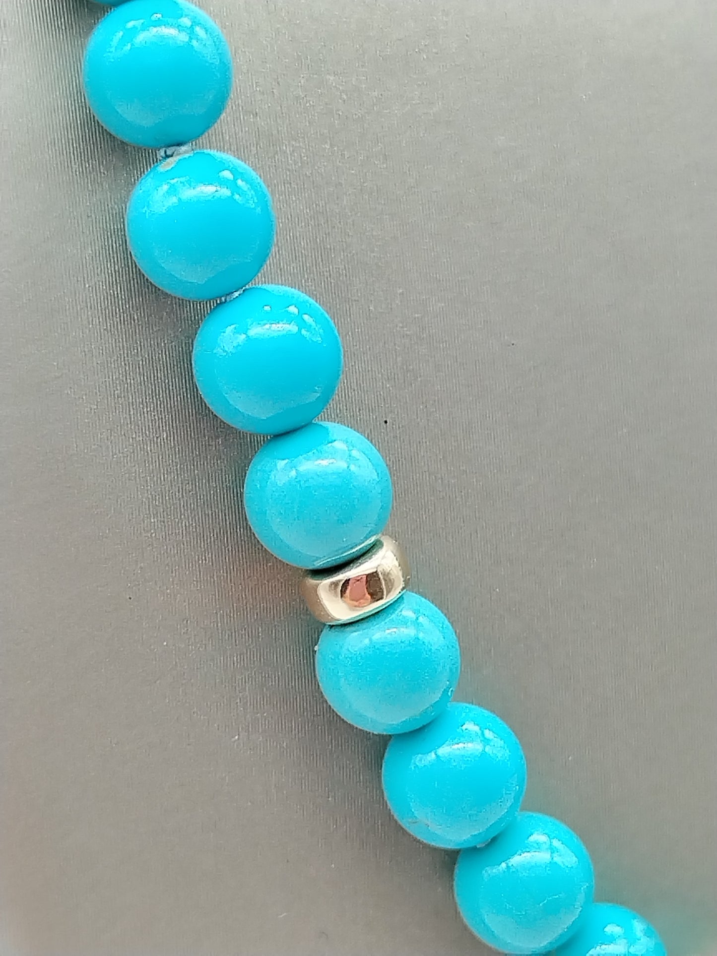 Genuine Turquoise Beads Solid Gold Necklace, Mina María Turquoise Choker, Silk Hand-Knotted it