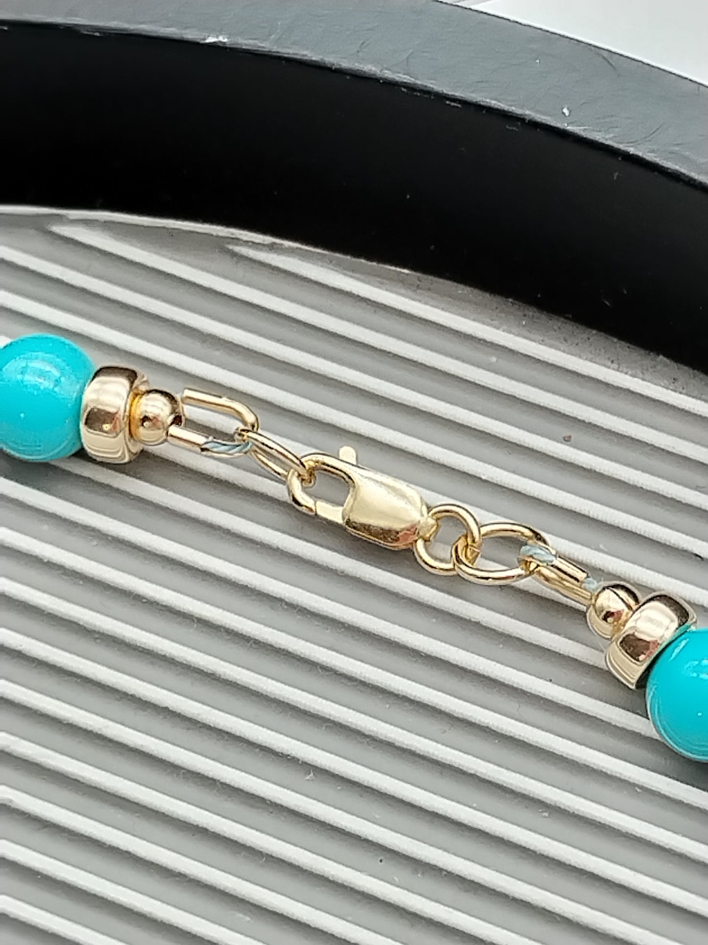 Genuine Turquoise Beads Solid Gold Necklace, Mina María Turquoise Choker, Silk Hand-Knotted it