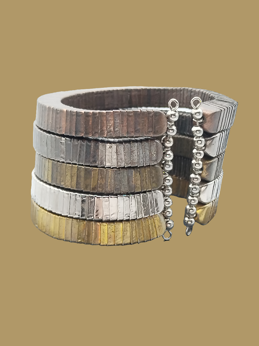 Ethno Manschettenarmband, kräftige, klobige erdige Farben, 5 Reihen, Armreif, Unikat, Frauen, Schmuck, Boho, Mädchen